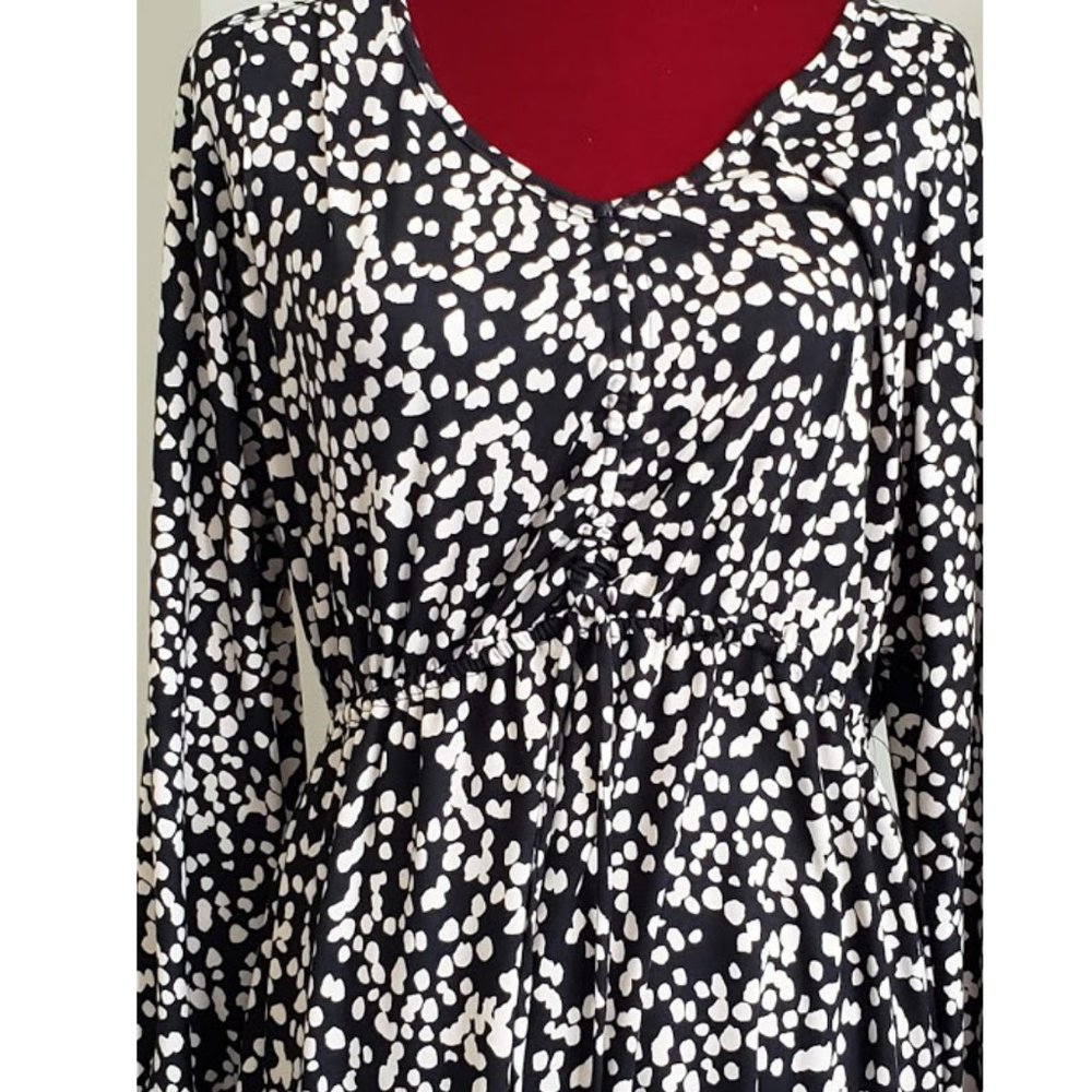 NEW Altar'd State Mila Dress Black/Ivory Long sleeve Blousy & Comfy - Picture 8 of 15